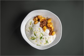 {{photo.Alt || photo.Description || 'Ньокки с рваной говядиной'}}