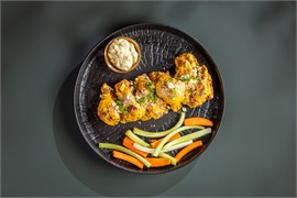 {{photo.Alt || photo.Description || 'Крылья сырные'}}