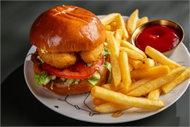 {{photo.Alt || photo.Description || 'Детский бургер с стрипсами'}}