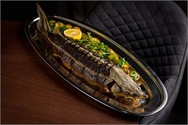 {{photo.Alt || photo.Description || 'СТЕРЛЯДЬ ФАРШИРОВАННАЯ КРАБОМ,С ЗАПЕЧЕНЫМ КАРТОФЕЛЕМ 1,6 КГGreen Pub'}}