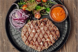 {{photo.Alt || photo.Description || 'СЕРБСКАЯ ПЛЕСКАВИЦА	'}}