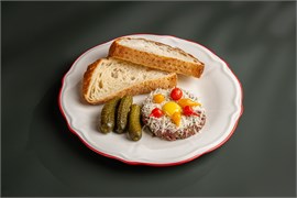 {{photo.Alt || photo.Description || 'TAР TAP ИЗ ГОВЯДИНЫ GREEN PUB   		'}}